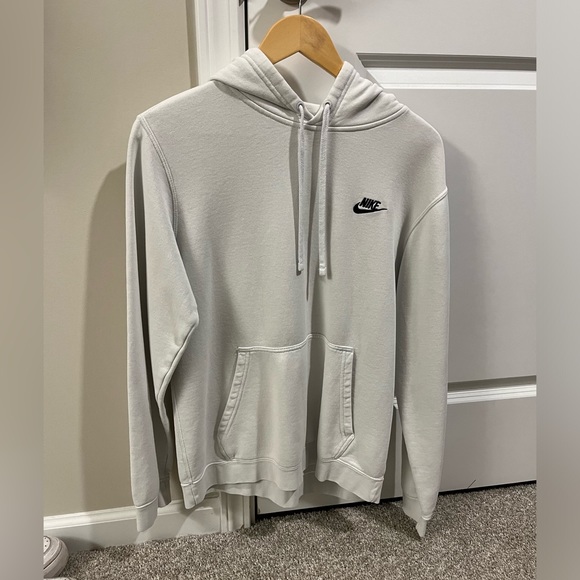 Nike Hoodie - Picture 1 of 4